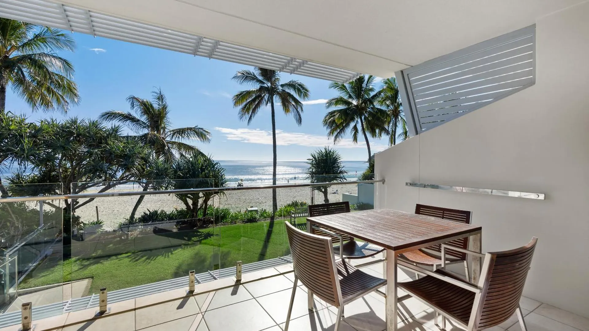 **** Aparthotel Fairshore Noosa Australia